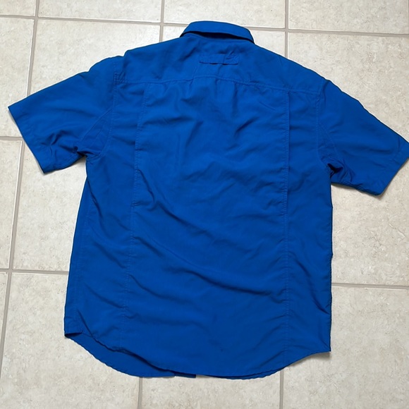 Mens Medium Blue Duluth Vented coolplus button shirt - Picture 8 of 10